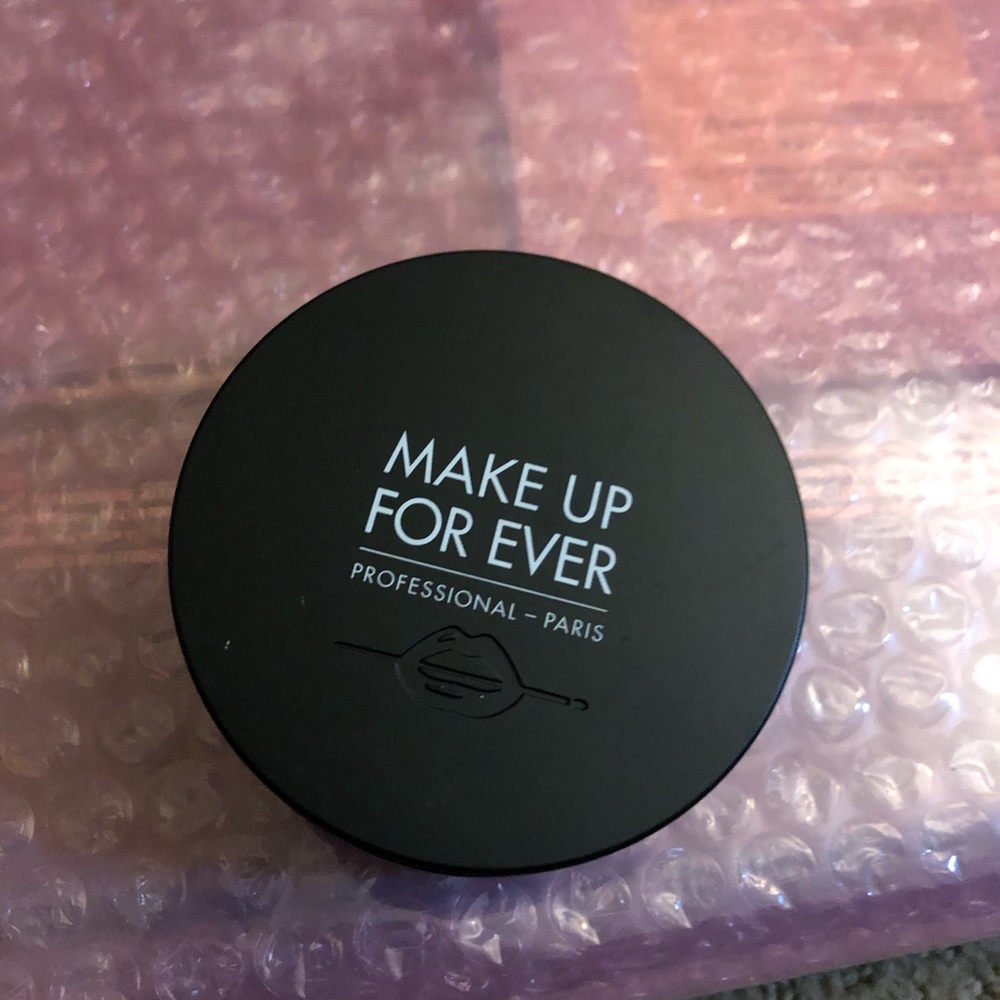 Make Up forever ultra HD setting powder